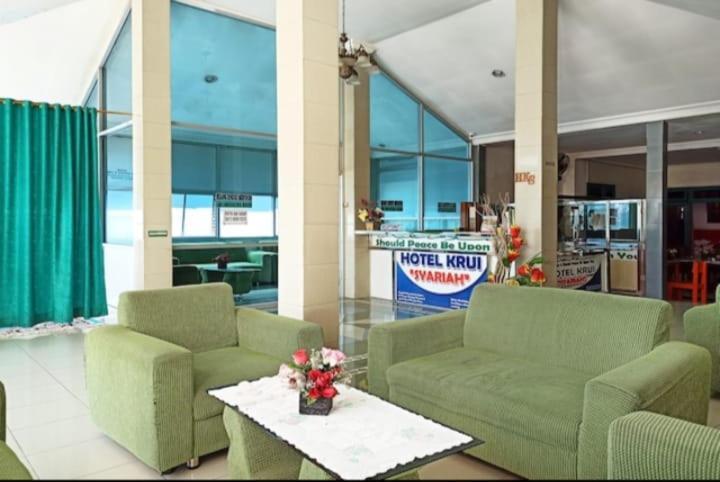 Hotel Krui Syariah Εξωτερικό φωτογραφία