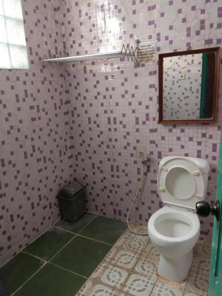Hotel Krui Syariah Εξωτερικό φωτογραφία