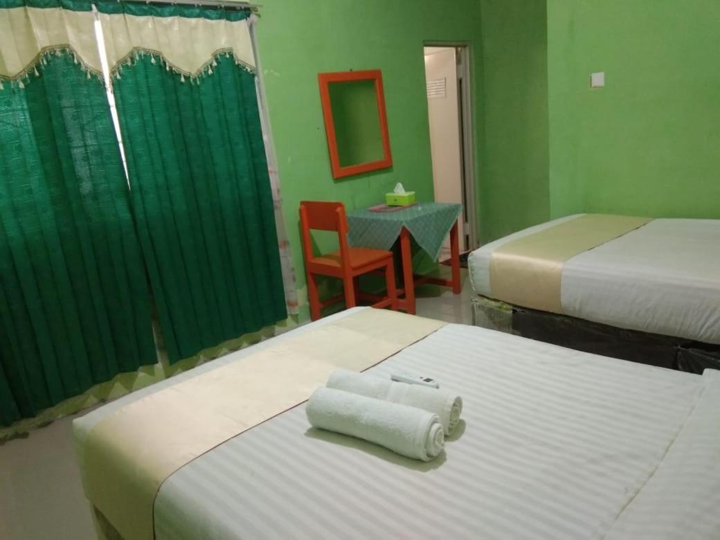 Hotel Krui Syariah Εξωτερικό φωτογραφία